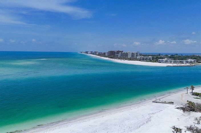 Image No.55-3 Bed Property for sale