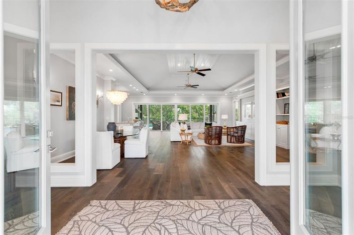 Image No.8-Propriété de 5 chambres à vendre à Sarasota