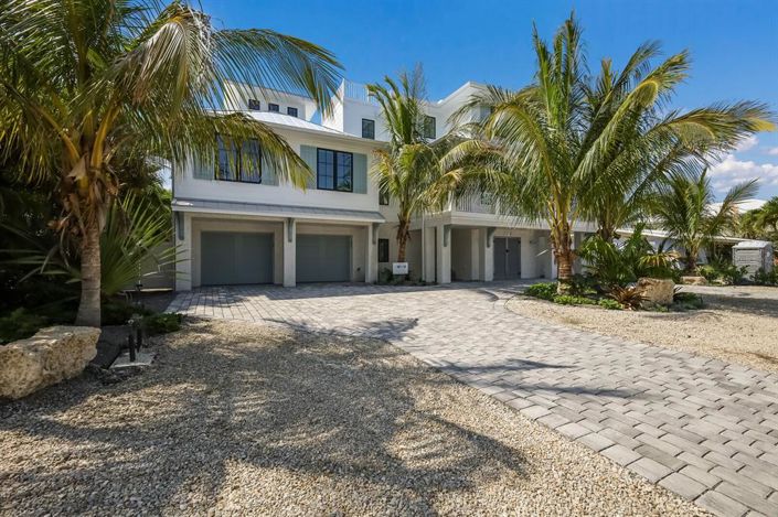 Image No.6-Propriété de 4 chambres à vendre à Holmes Beach