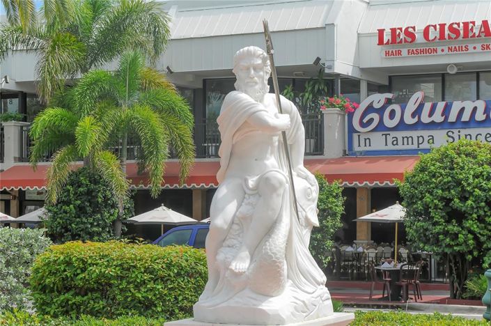 Image No.69-3 Bed Property for sale