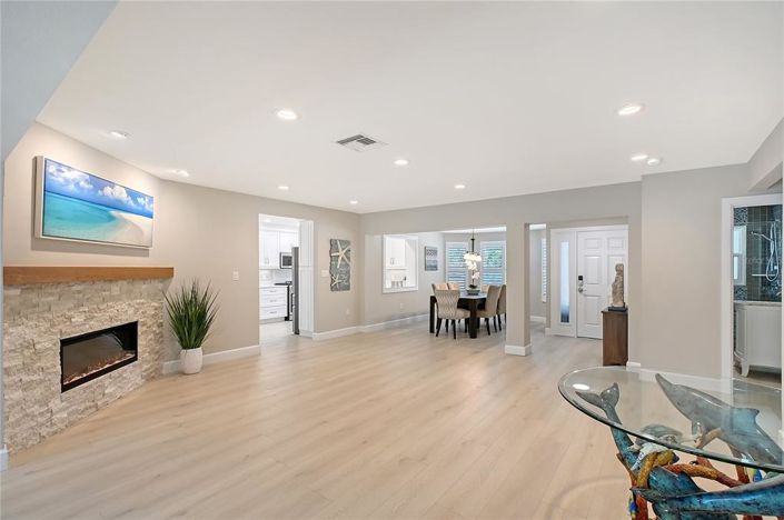 Image No.9-3 Bed Property for sale