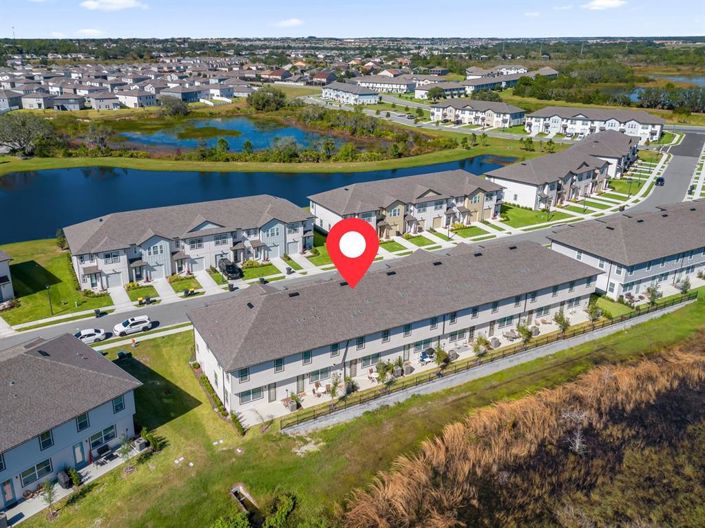 Image No.25-3 Bed Townhouse for sale