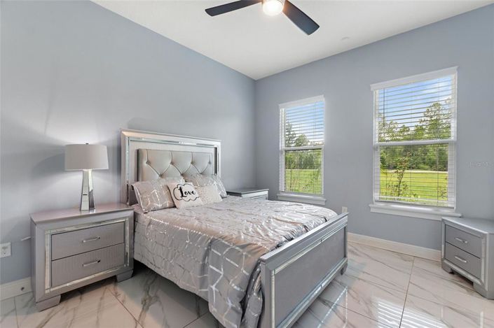 Image No.5-6 Bed Property for sale