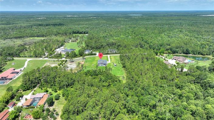 Image No.65-6 Bed Property for sale