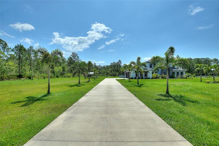 Image No.68-6 Bed Property for sale