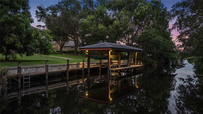 Image No.40-5 Bed Property for sale