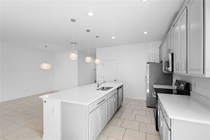 Image No.14-4 Bed Property for sale