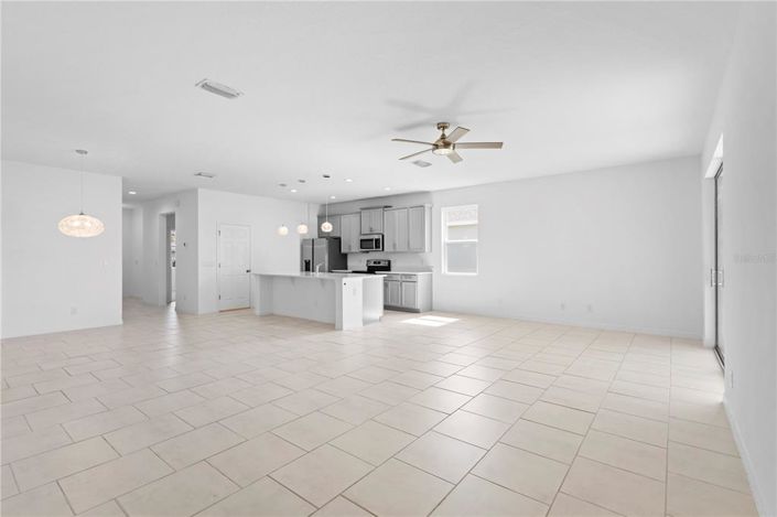 Image No.19-4 Bed Property for sale