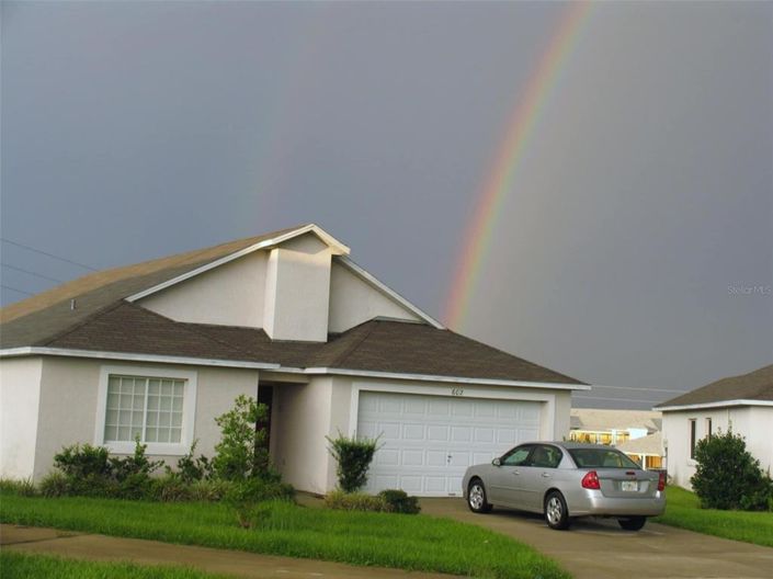 Image No.1-4 Bed Property for sale