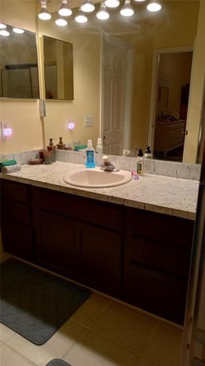 Image No.7-4 Bed Property for sale