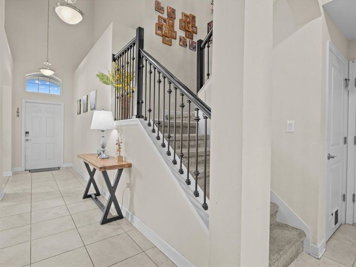 Image No.3-5 Bed Property for sale