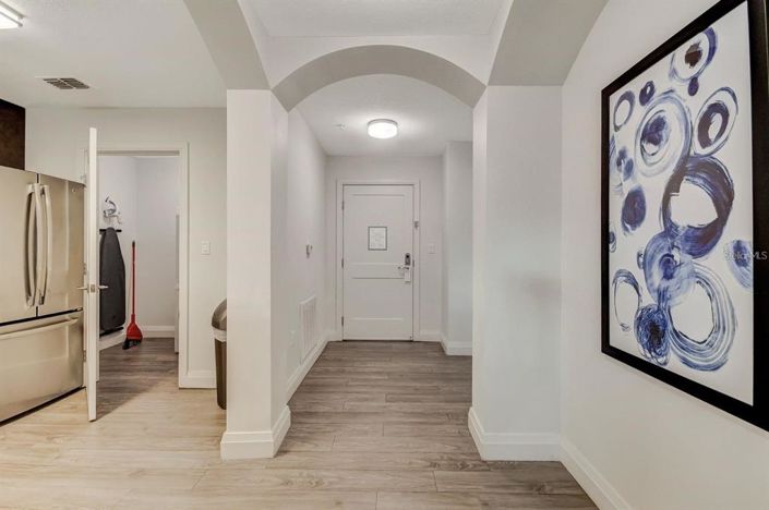 Image No.5-2 Bed Property for sale