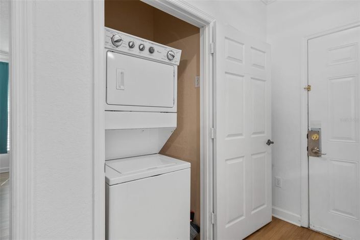 Image No.17-2 Bed Property for sale