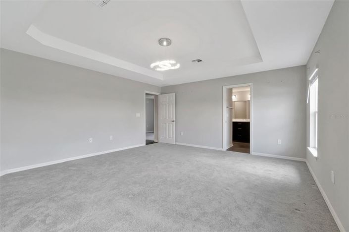 Image No.17-4 Bed Property for sale