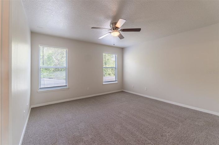 Image No.19-4 Bed Property for sale