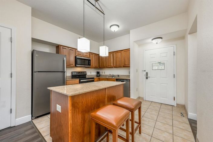 Image No.6-3 Bed Property for sale