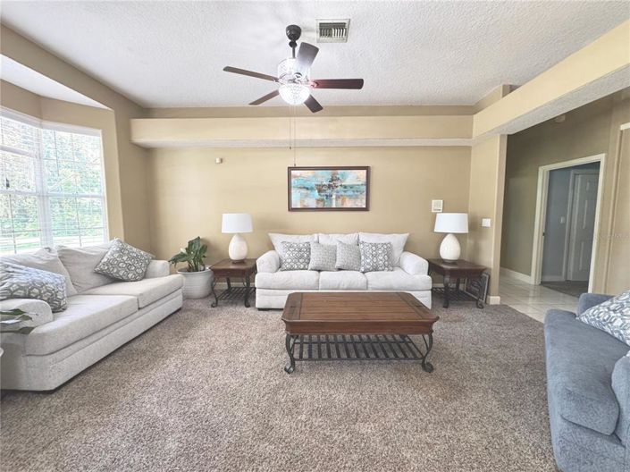 Image No.3-4 Bed Property for sale