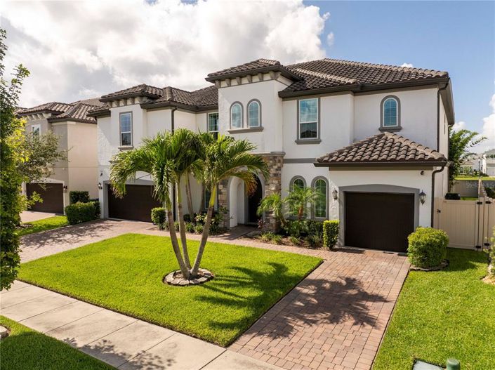 Image No.3-7 Bed Property for sale