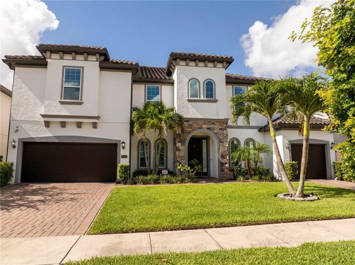 Image No.4-7 Bed Property for sale