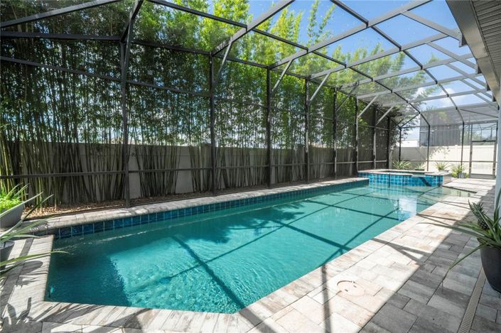 Image No.59-7 Bed Property for sale