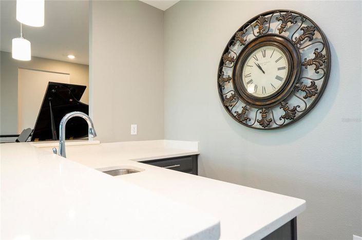 Image No.67-7 Bed Property for sale