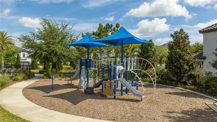 Image No.98-7 Bed Property for sale