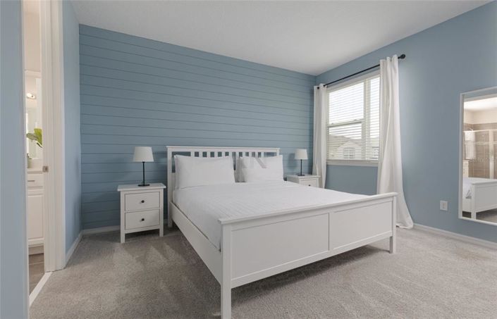 Image No.12-5 Bed Property for sale