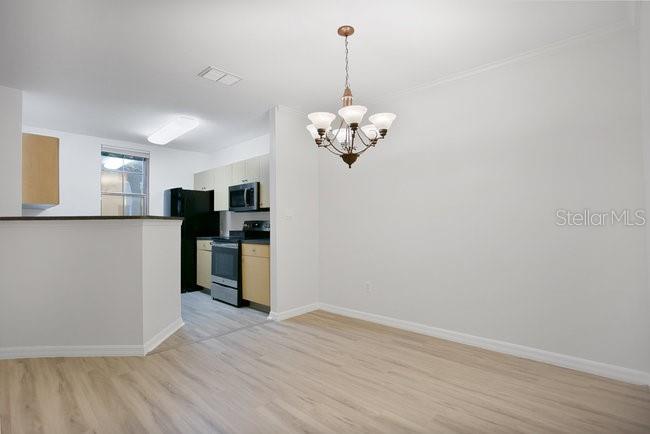 Image No.8-2 Bed Property for sale