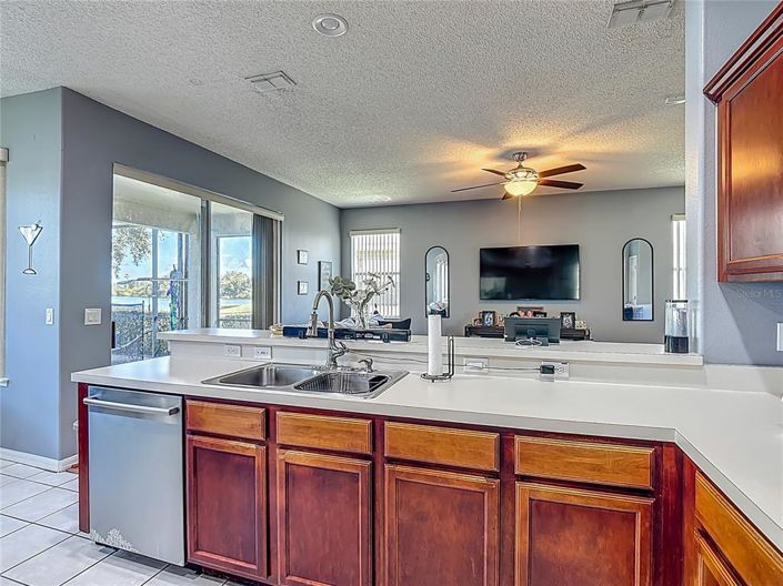 Image No.7-Propriété de 4 chambres à vendre à Kissimmee