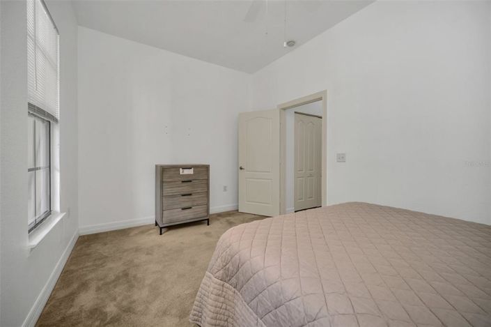 Image No.22-2 Bed Property for sale