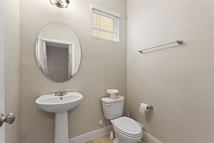 Image No.22-5 Bed Property for sale