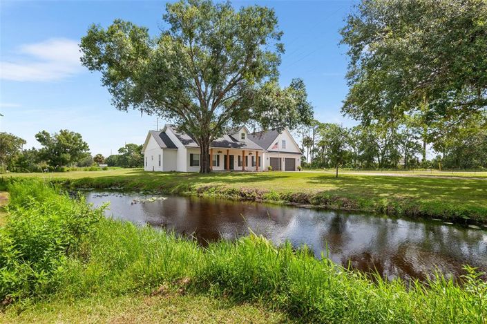 Image No.3-Propriété de 4 chambres à vendre à Haines City