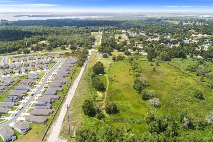 Image No.49-Propriété de 4 chambres à vendre à Haines City