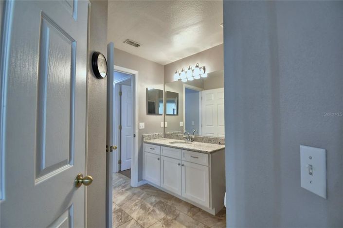 Image No.32-3 Bed Property for sale