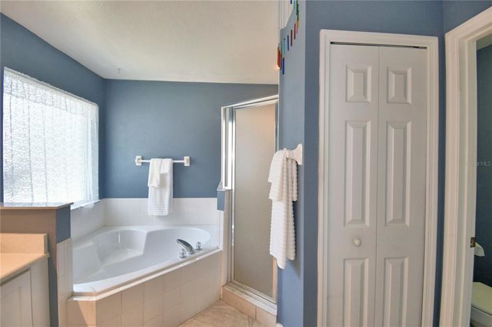 Image No.36-3 Bed Property for sale