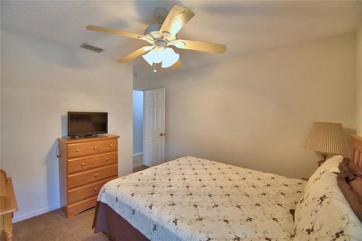 Image No.43-3 Bed Property for sale