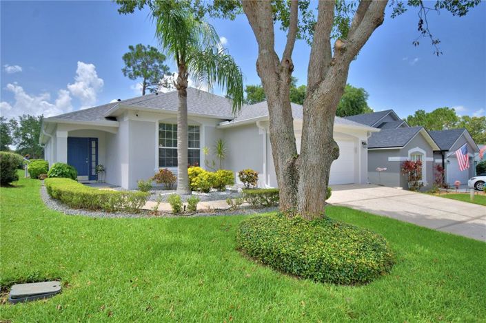 Image No.63-3 Bed Property for sale