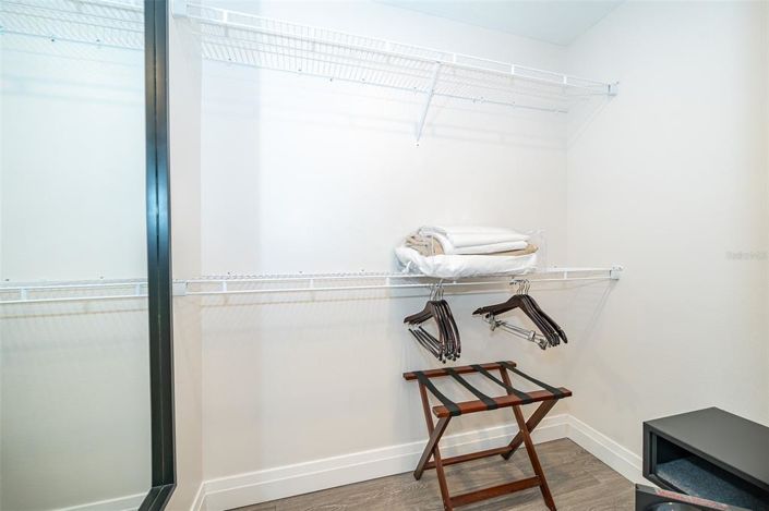 Image No.22-3 Bed Property for sale