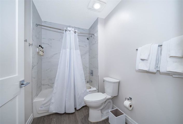 Image No.26-3 Bed Property for sale