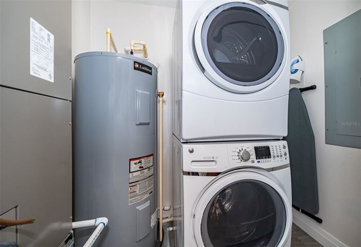 Image No.27-3 Bed Property for sale