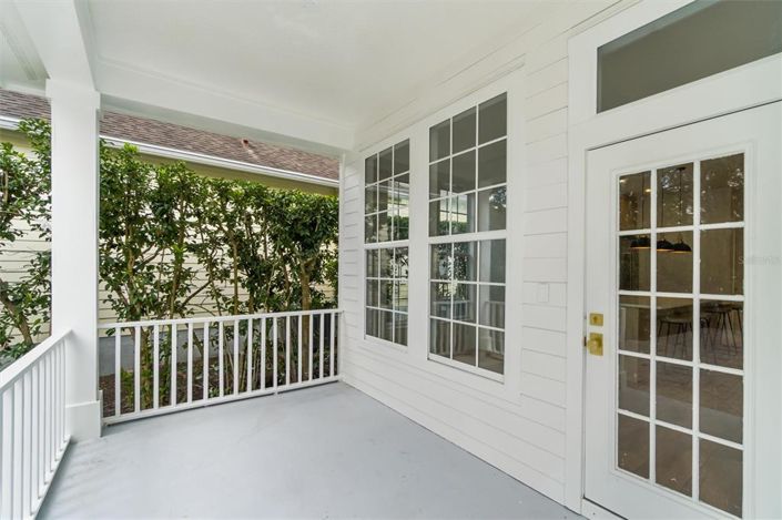 Image No.68-6 Bed Property for sale