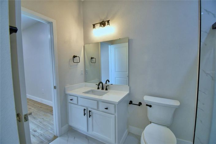 Image No.26-5 Bed Property for sale