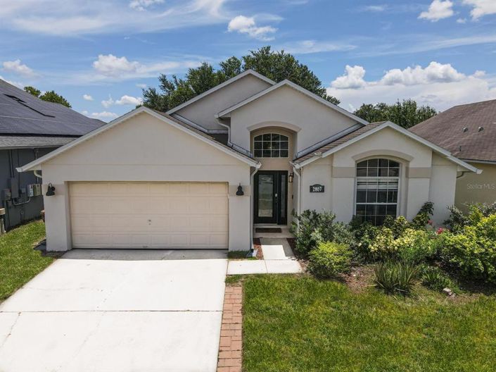 Image No.1-Propriété de 4 chambres à vendre à Kissimmee