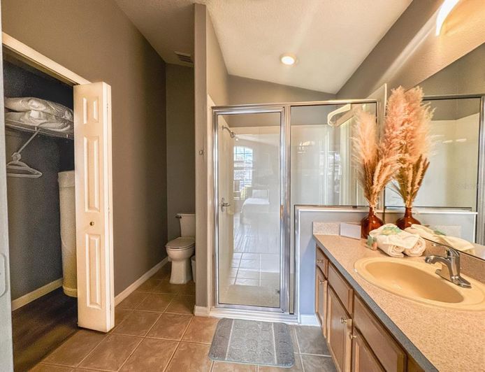 Image No.6-Propriété de 4 chambres à vendre à Kissimmee