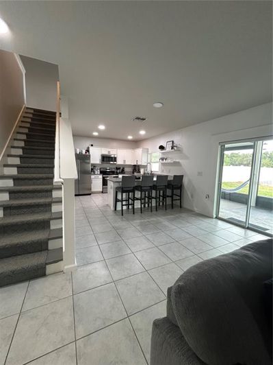 Image No.4-4 Bed Property for sale