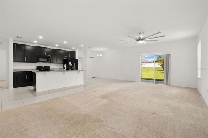 Image No.12-3 Bed Property for sale