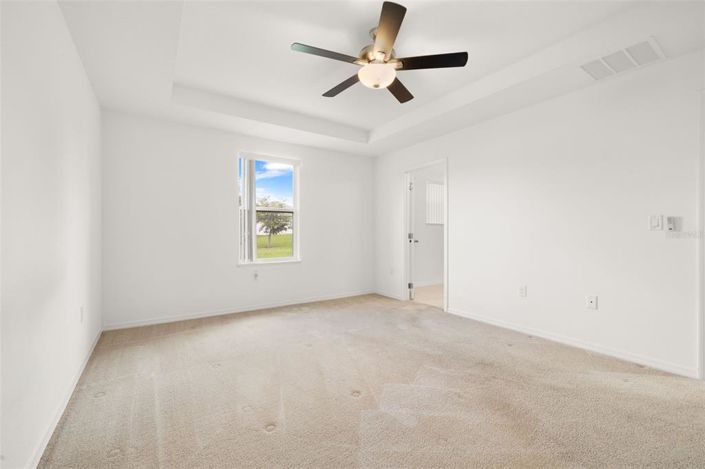 Image No.24-3 Bed Property for sale