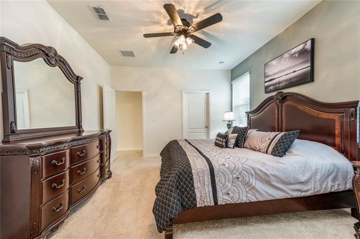 Image No.14-6 Bed Property for sale