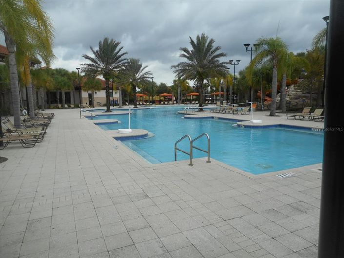 Image No.35-6 Bed Property for sale