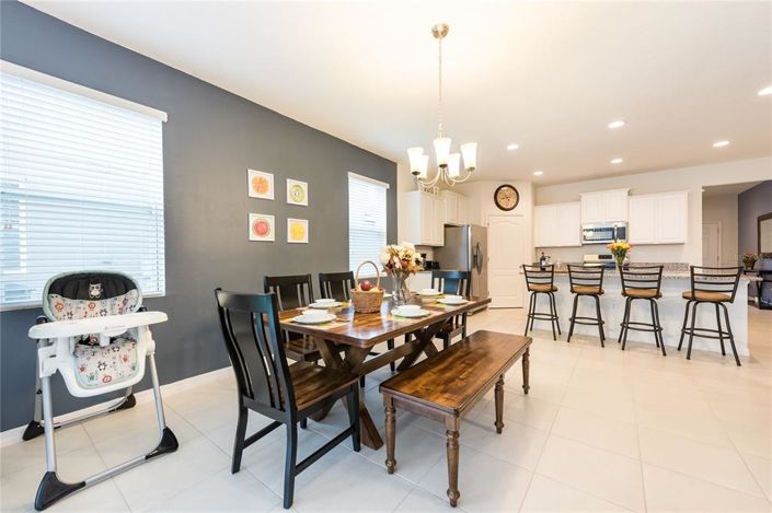 Image No.6-6 Bed Property for sale